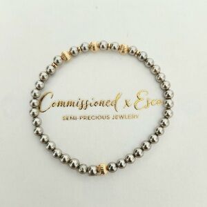 Mother of Pearl & 14k Yellow Gold Corrugated Bracelet